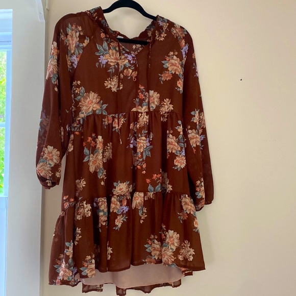 American Eagle Outfitters Dresses & Skirts - American Eagle Floral Dress
